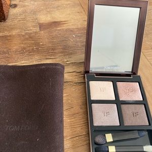 Tom Ford eye shadow quad 03 Nude Dip